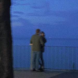 男人女人做爱说骚话三级片真人版
